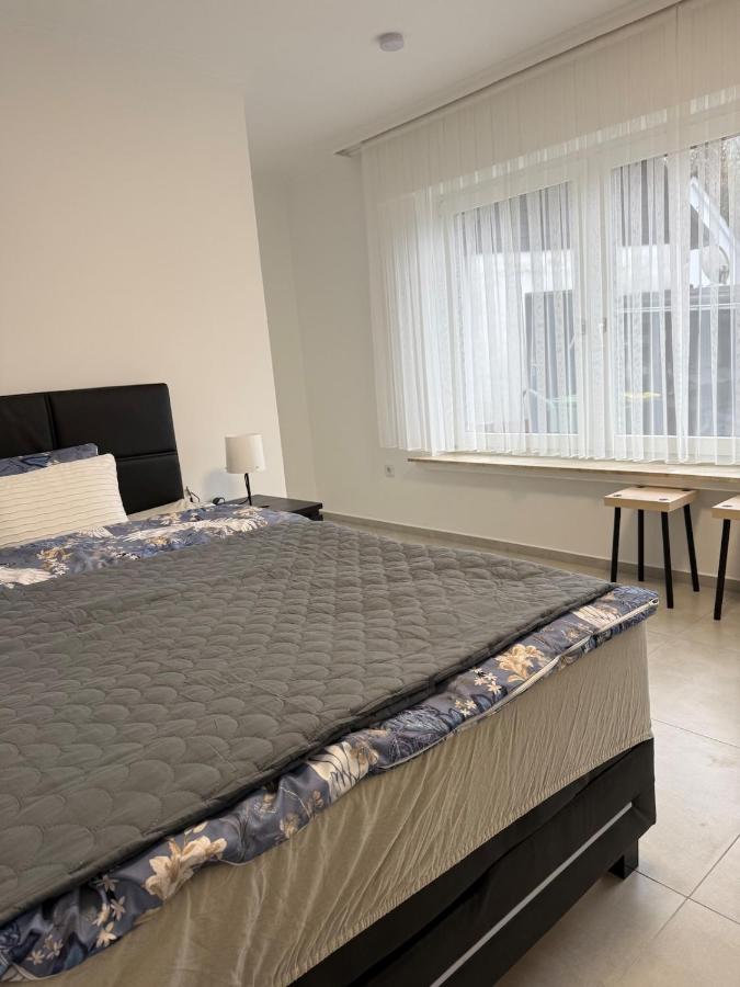 Modern apartment for 7 foosball table, gym, garden - Bed and Breakfast Meinerzhagen