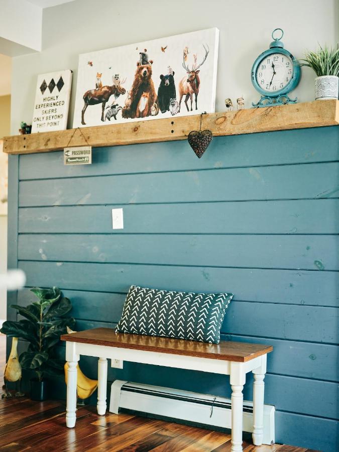 Bear House Catskills Cabin- Private Pool, Pond, Hot Tub, Dog-Friendly Sleeps 9 Adults - B&B Cairo