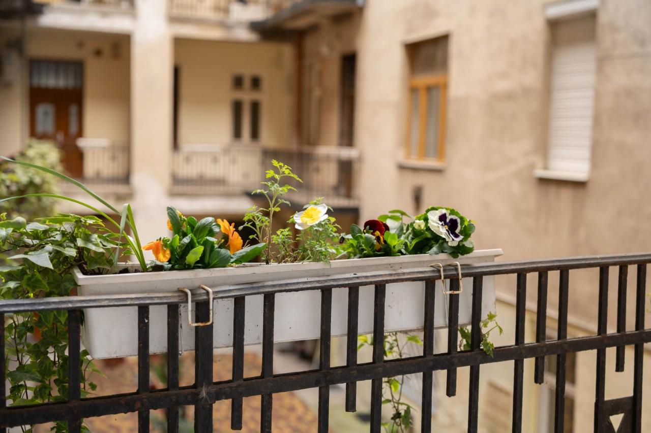 Somethingblue - B&B Budapest
