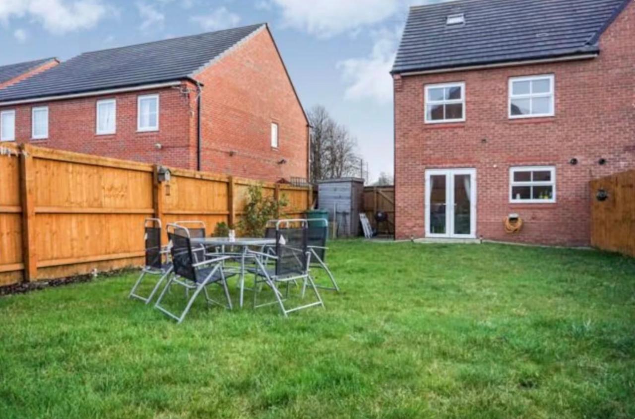 Luxury 3 Bedroom House, Central & Child Friendly - Ferienwohnung Liverpool