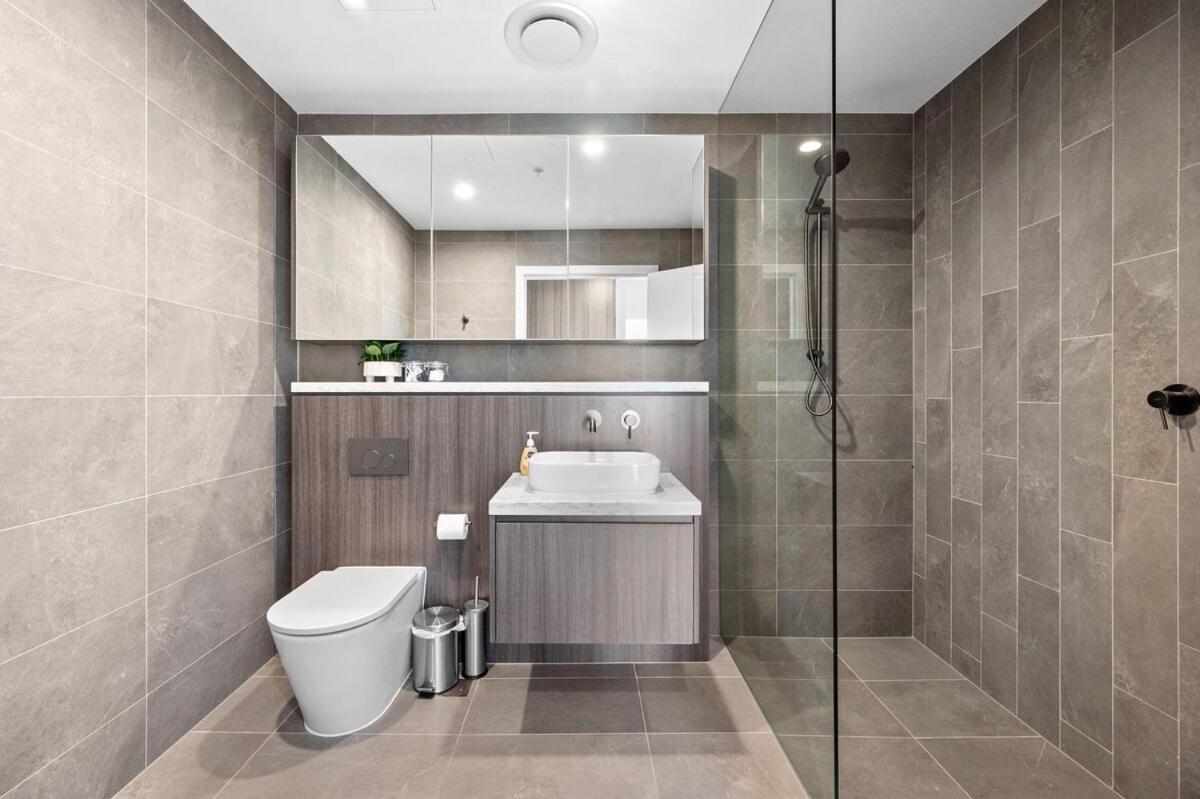 SOP 12 Stylish and Cozy Two-Bedroom Apt - B&B Sydney