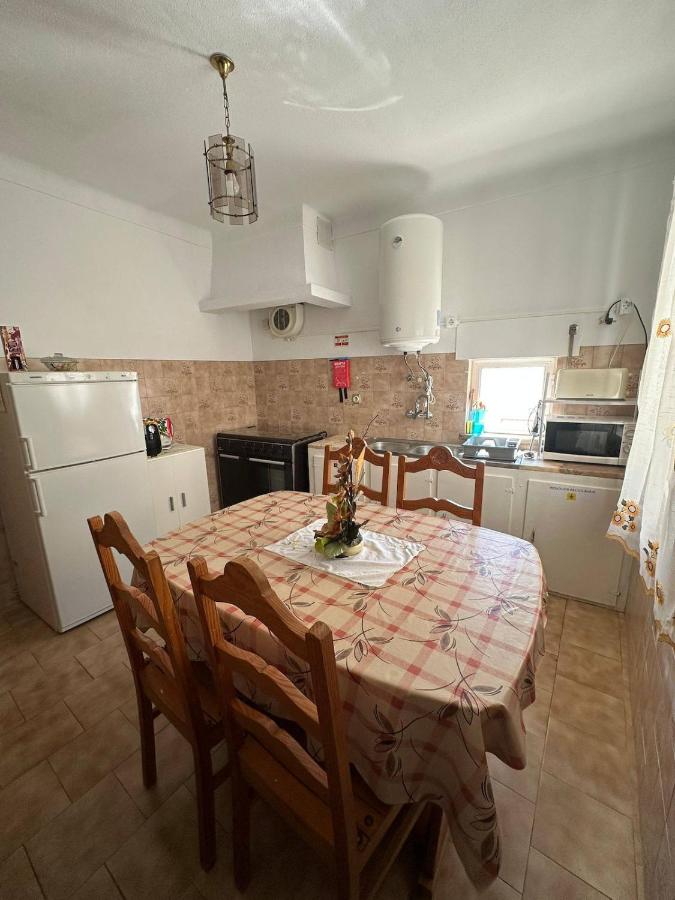 Casa das Motas Manteigas Primeiro Apartamento - B&B Manteigas