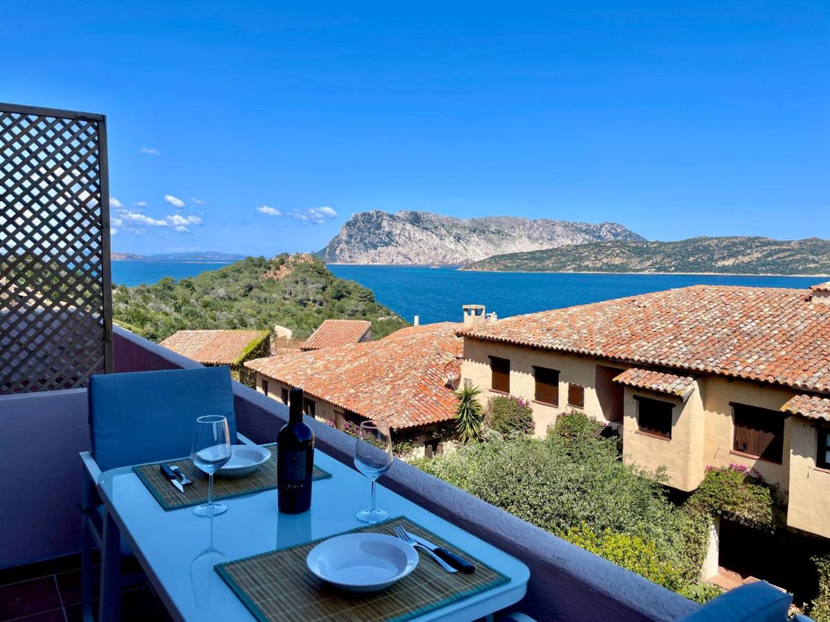Punta Est - Mono GRECALE Vista Mozzafiato - B&B Capo Coda Cavallo