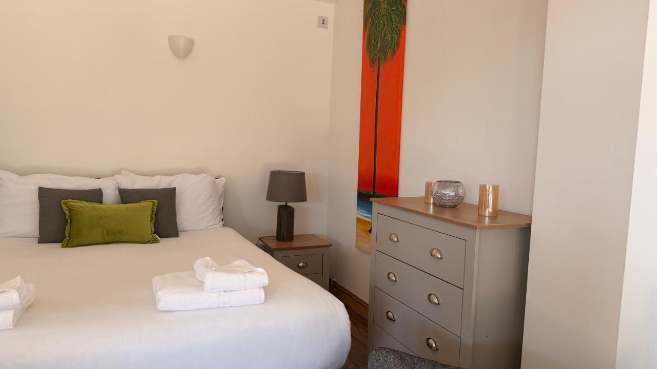 Converted Barn, One Bedroom Studio with Optional Hot Tub - Ferienwohnung Horspath
