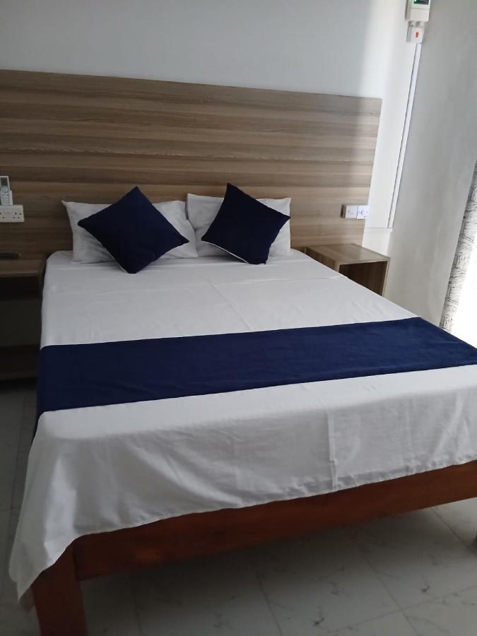 Kimbar Suites - Ferienwohnung Mombasa