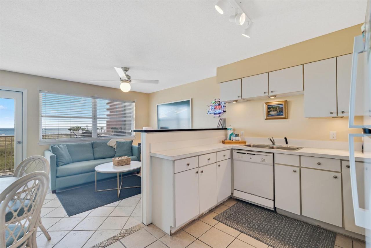 Summer Breeze 25 Cozy 2-Bedroom 2-Bathroom Beachfront Condo - B&B Orange Beach
