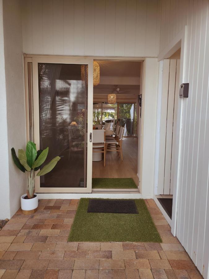 Noosa - Private Villa - Tropical Resort - B&B Neusa Vale