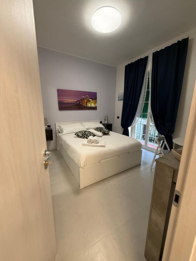 Doppelzimmer mit Balkon (2 Erwachsene + 1 Kind)