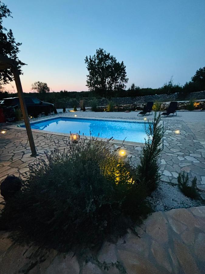 Villa Luani - B&B Barbana