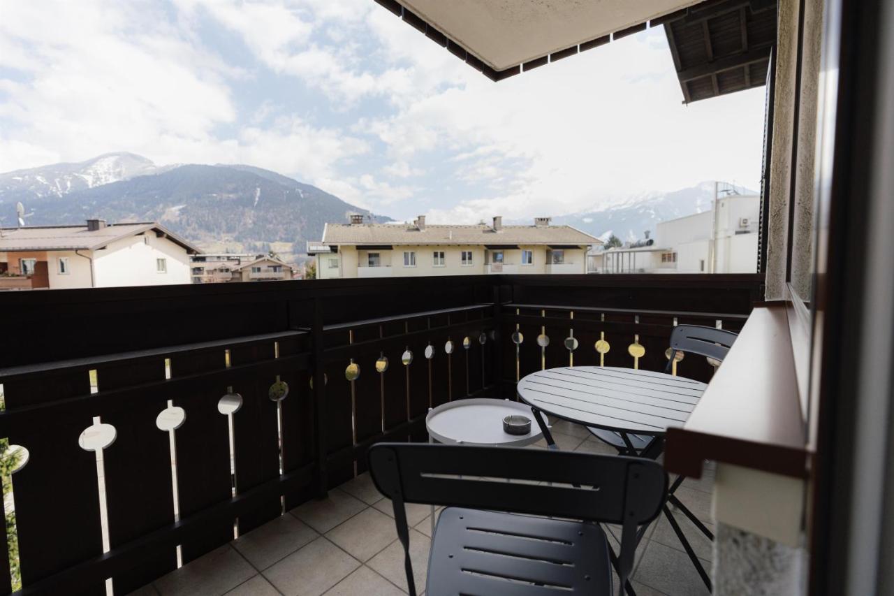Alpine Studio - Ski, Lake & City - Ferienwohnung Zell am See
