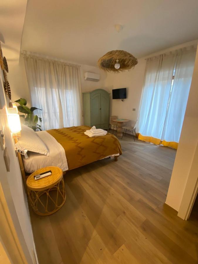 Chambre Lit King-Size avec Balcon