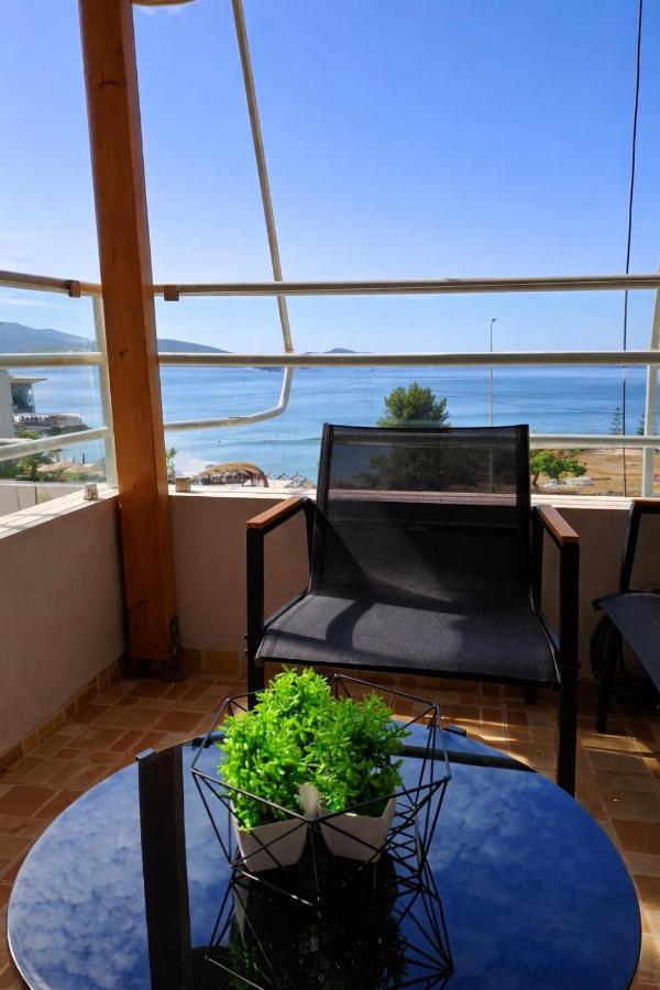 Orange Apartment - B&B Sarandë
