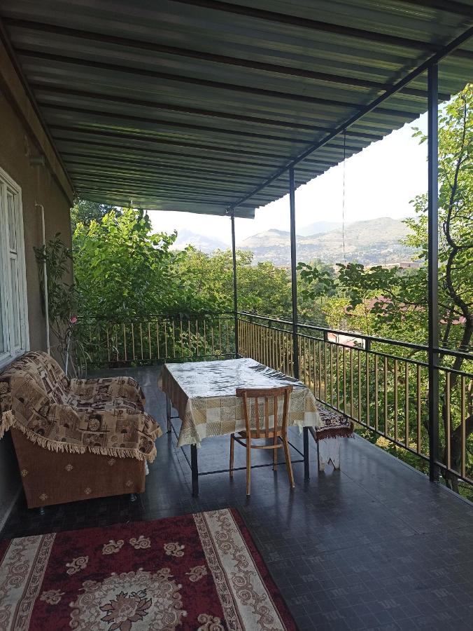 NNN Guest House - Chambres d’hôtes Goris