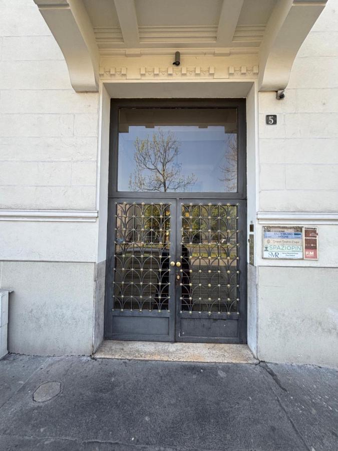 Enjoy Milano Skyline - Bed and Breakfast Milaan