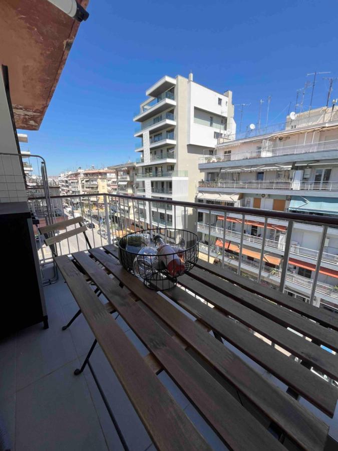 LUMEN Luxury Studio Station Analipsi - Bed and Breakfast Thessaloniki