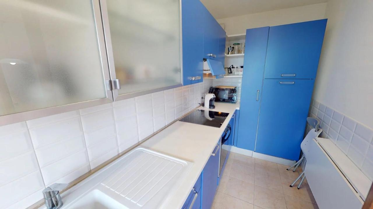 56C - Joli et spacieux studio avec grande terrasse vue mer et garage privé dans le sous-sol de la résidence - Chambres d'hôtes Menton
