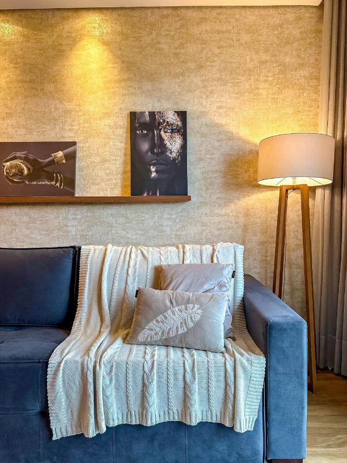 Apartamento Elegante | Lareira | Mini Mundo - B&B Gramado