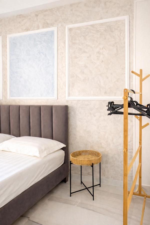 Thea Rooms - Chambres d'hôtes Himarë