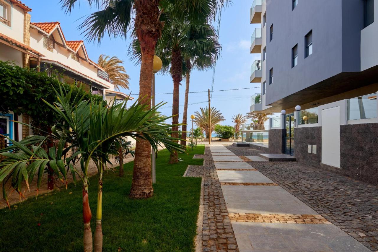 Edificio Lux's - Apartamentos Tubarão - B&B Santa Maria