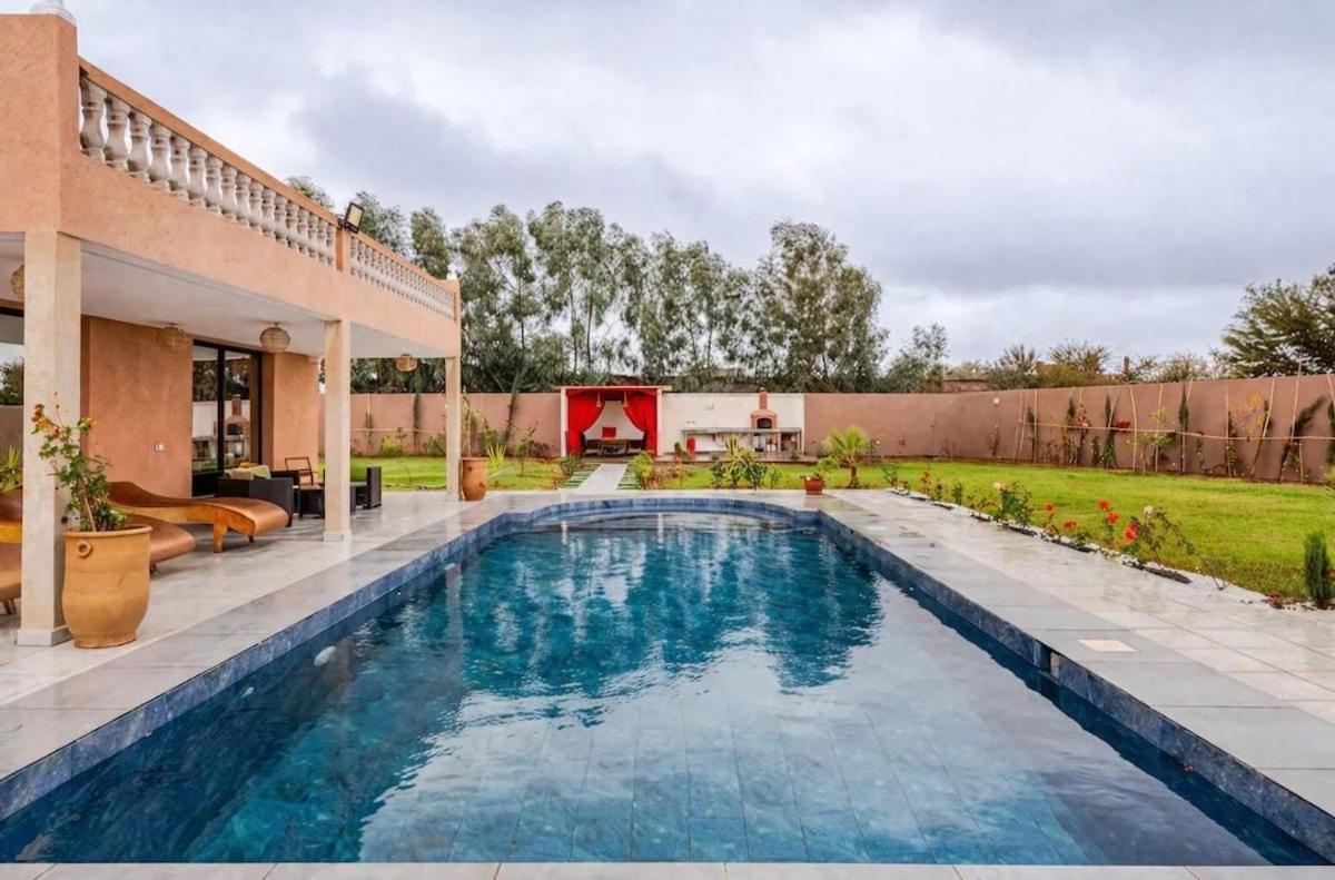 Villa Vue Atlas avec Piscine Marrakech - B&B Douar Tikoutar