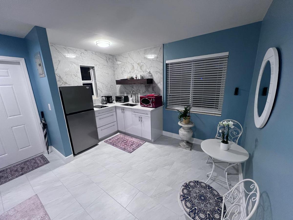 The Pines Hideaway #1 - Ferienwohnung Fort Lauderdale