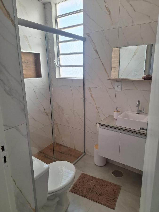 Apê no coração da cidade, faça tudo a pé, roupas de banho e cama, Pet Friendly - Chambres d'hôtes Serra Negra