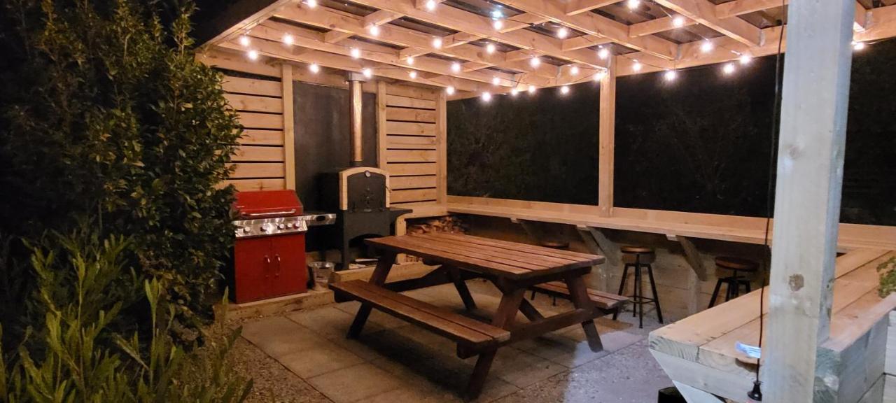 Central Blenheim Character House - Kitchen, Laundry, BBQ, Bikes - Ferienwohnung Blenheim