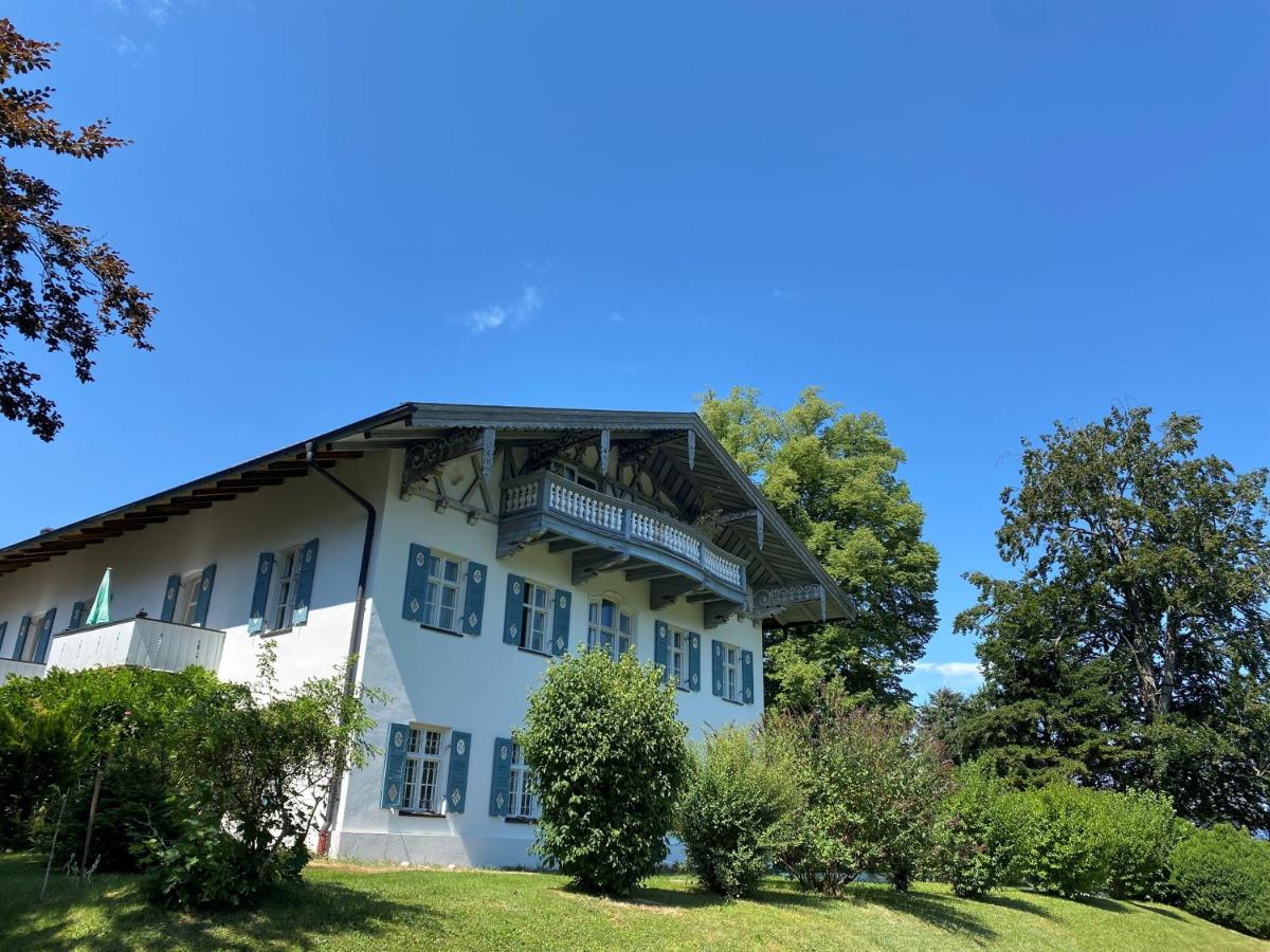 Ferienwohnung Schwark Haus Elisabeth - B&B Aschau im Chiemgau
