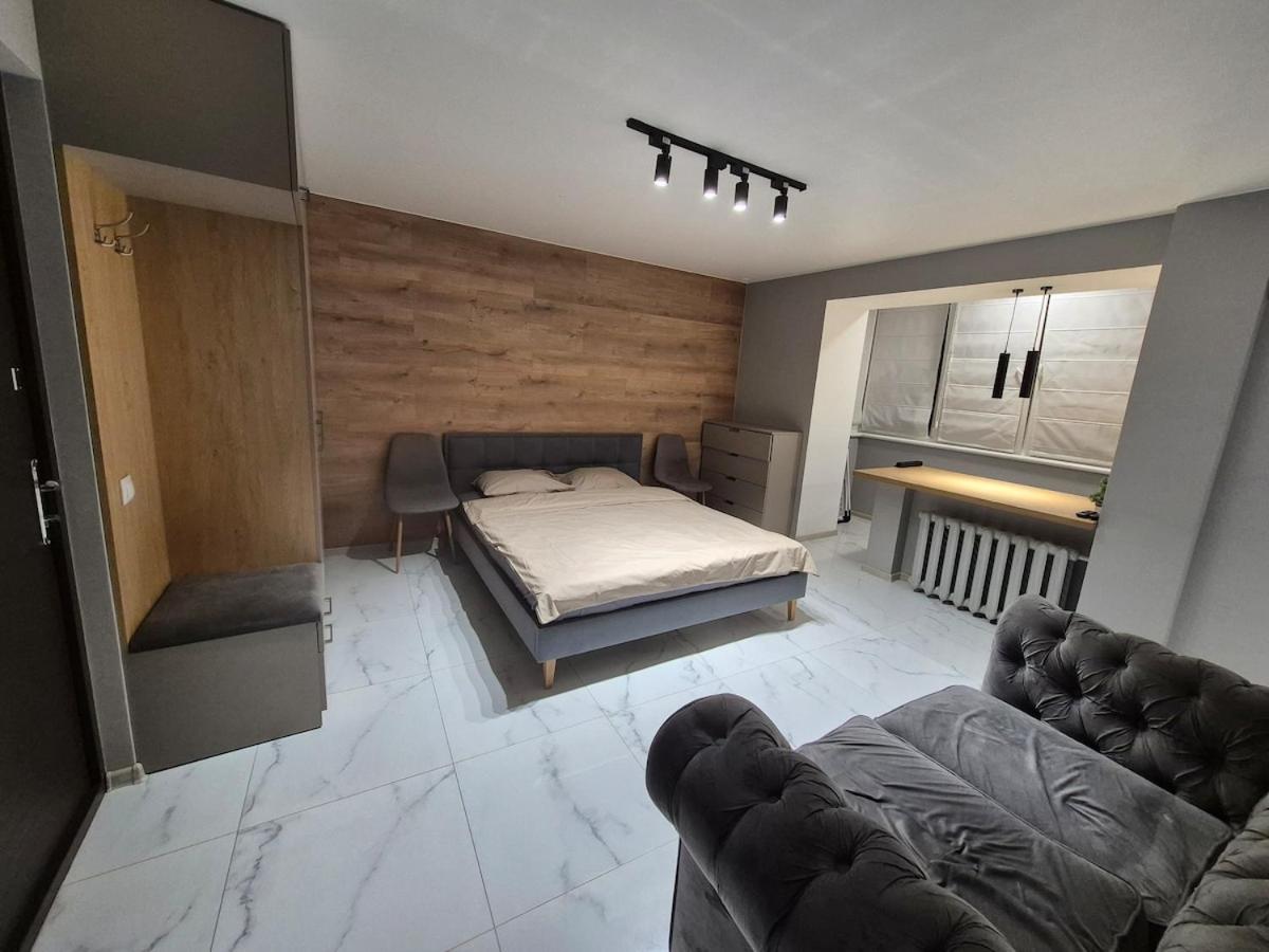 Стильна студія в районі ТРЦ ДЕПОт - B&B Čerkasy
