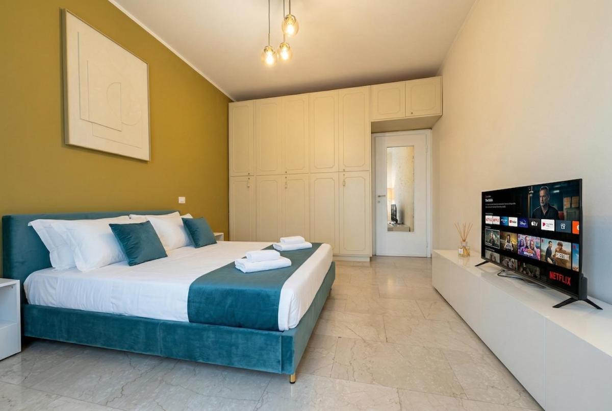 Spacious Modern Apt AC Close to Metro - B&B Milan
