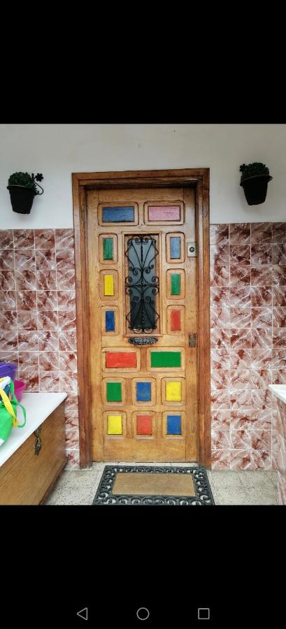La Casa de Colores - Bed and Breakfast Sariego