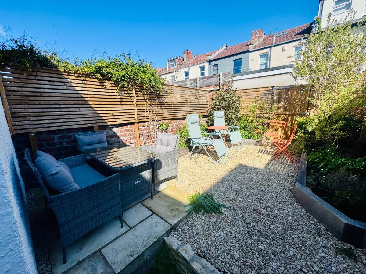 Bright Beautiful House in central Bristol - B&B Brístol