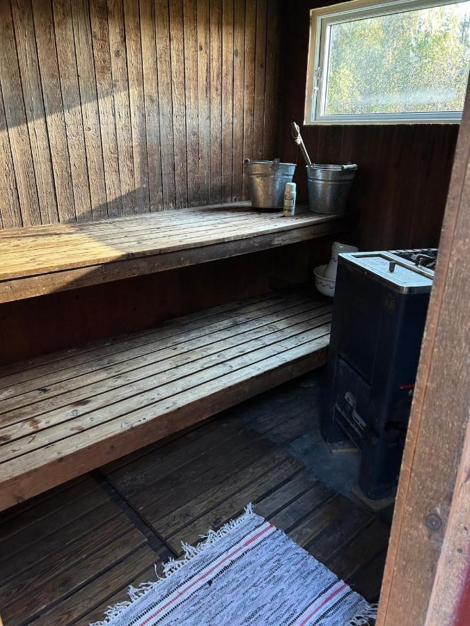 Live with nature, your own jetty, boat & sauna! - Ferienwohnung Tingsryd