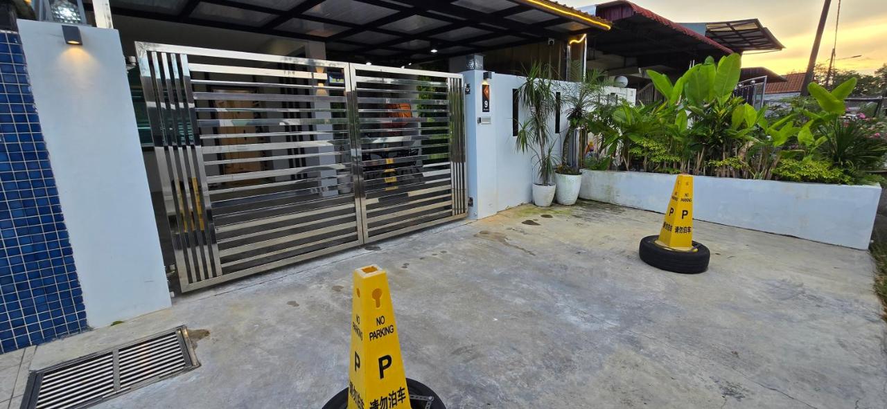 Skudai - The9 Homestay 1min UTM, near Sutera Mall, Paradigm Mall, Senai airport - Chambres d'hôtes Sikait