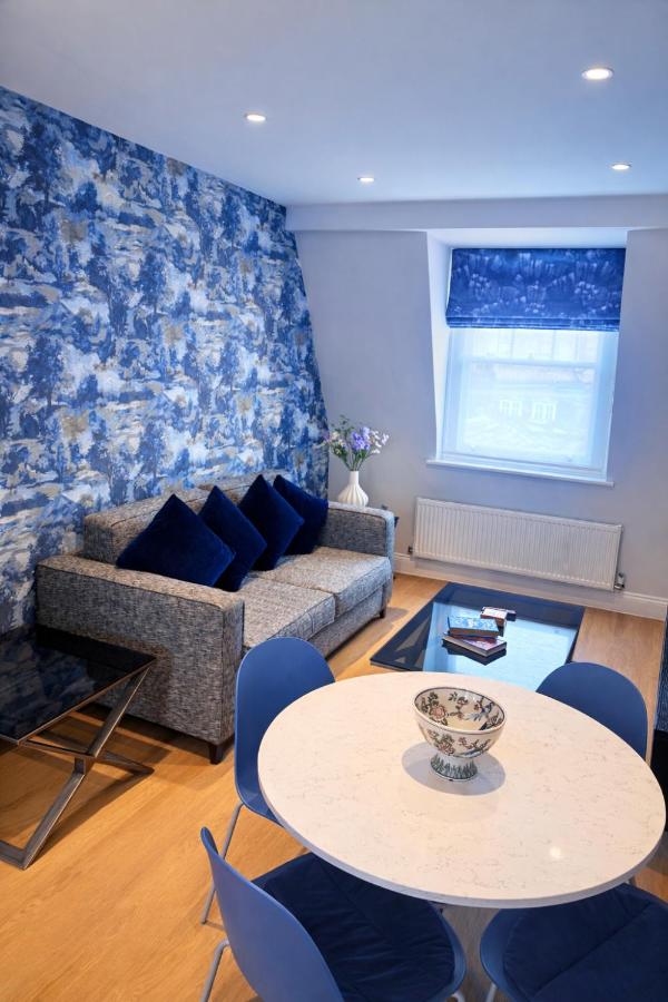 Marylebone top floor deluxe 2 bedroom apartment! - B&B London