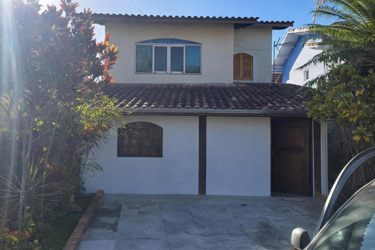 Casa Linda Condomínio 3 quartos - Chambres d’hôtes São Sebastião