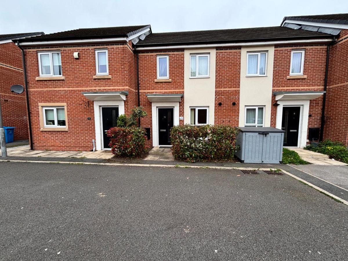 Cozy Home Walk to Anfield Stadium and Liverpool Attractions - B&B Liverpool