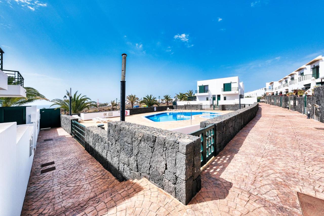 Casa Costa Esmeralda - Pool and Relax By Lanzarote Vacation Homes - B&B Costa Teguise