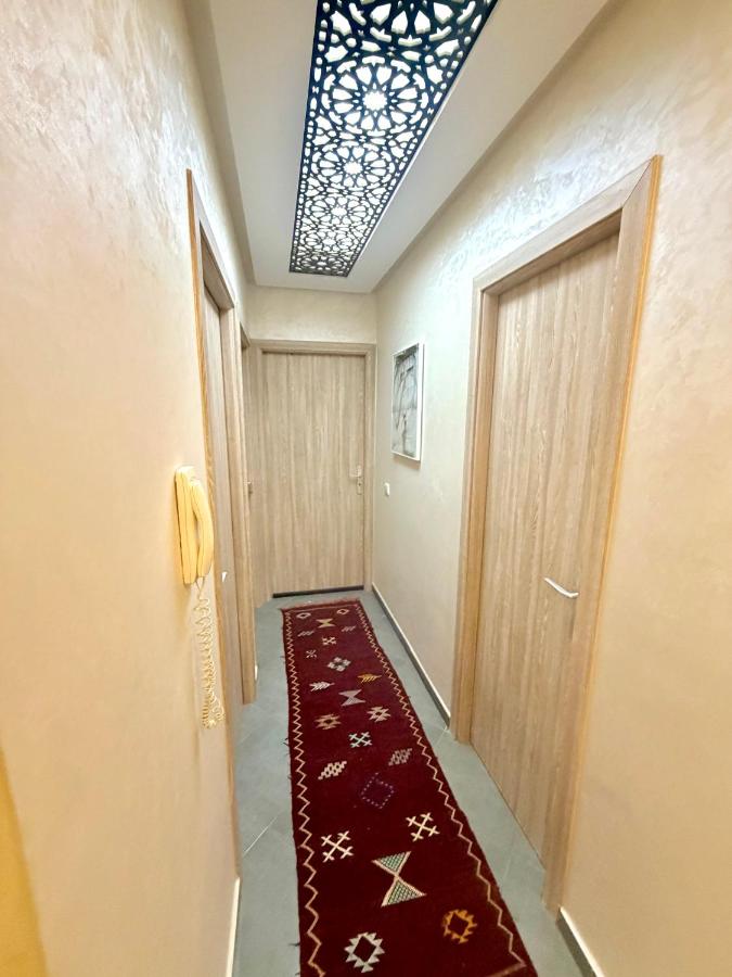 DarDino - Modern 2BR Flat with Stylish Living Room - B&B Marrakech