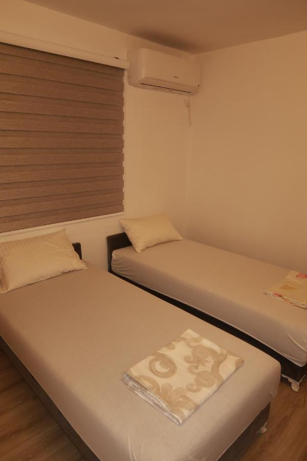 Armin Apartment Mostar with Great View & Quiet Stay - B&B Mostar