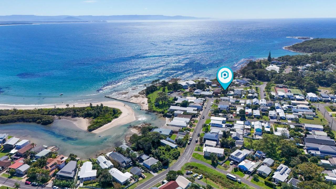 Seahaven - Pet Friendly with Ocean Views- 2 Mins to Beach - B&B Currarong