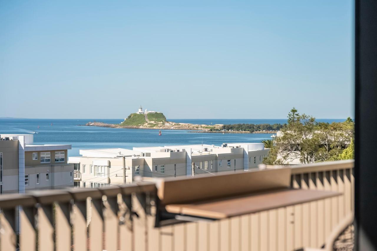 Civic 607 - Harbour Suite - Modern 2BR Unit Close to Everything - B&B Newcastle