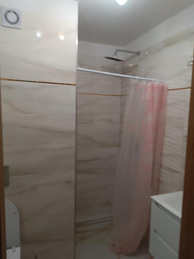 Rodzinne apartamenty blisko morza OSTROWO - B&B Ostrowo