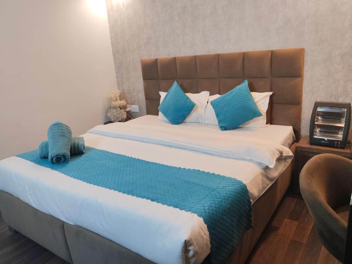 Tara Luxury Homes - B&B Solan