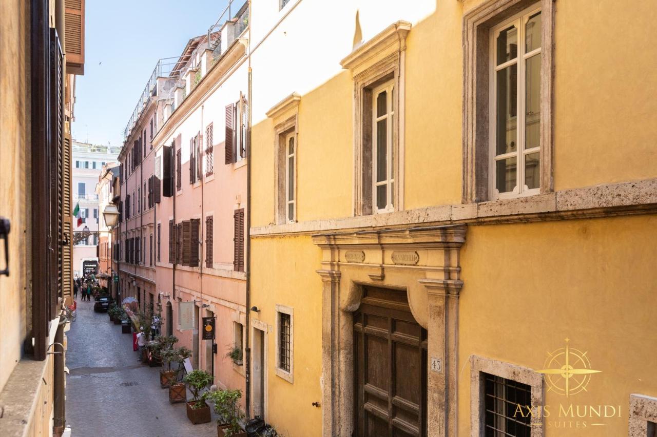 Axis Mundi Apartment and Suites - Via del Corso, 2 min to Spanish Steps, Historic Center, Luxury Design - Chambres d'hôtes Rome