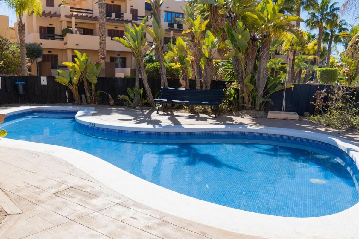 Apartmento con piscina en Vera Playa - Chambres d'hôtes Vera