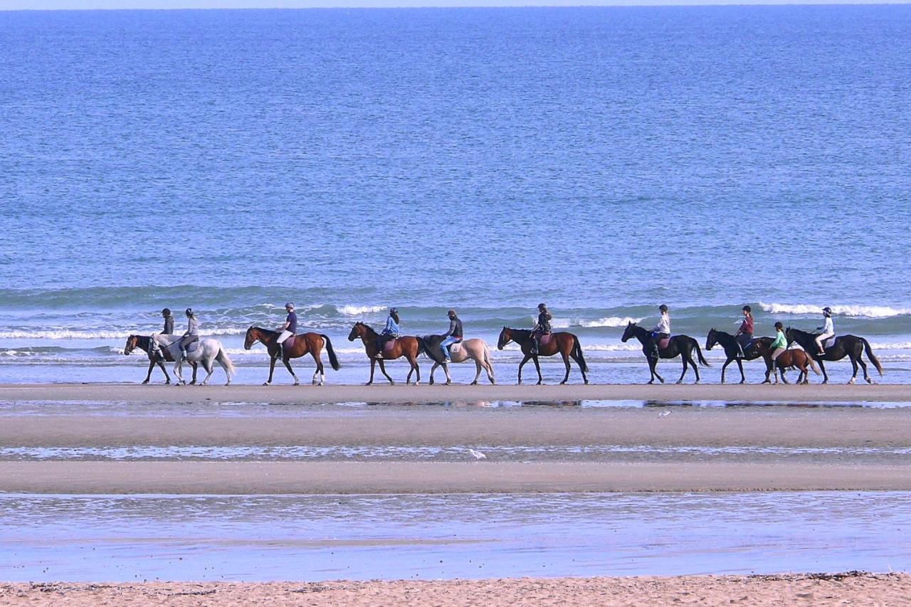 Le Babord des Costils - Bed and Breakfast Saint-Laurent-sur-Mer
