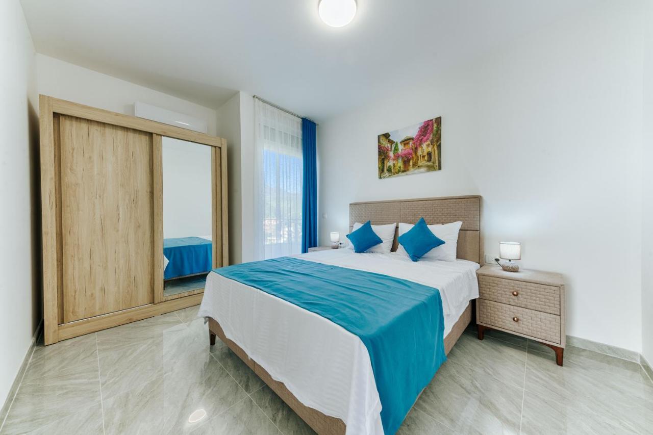 Appartamento con 1 Camera da Letto, Balcone e Vista Mare