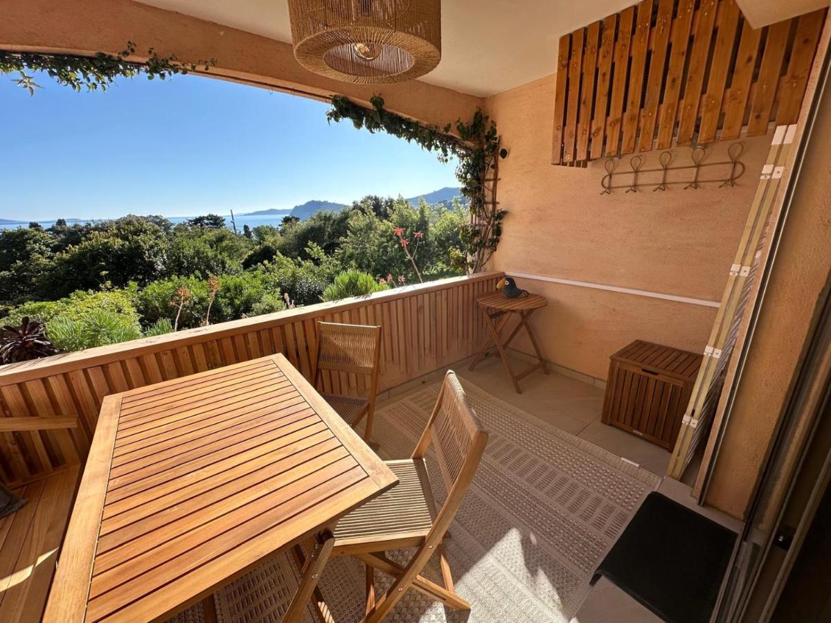 Superb renovated T2 beach 200m sea view terrace - Ferienwohnung Rayol-Canadel-sur-Mer