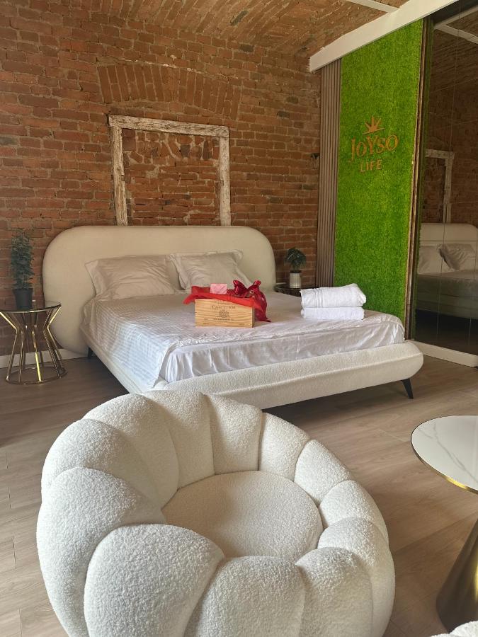 Kamer met Kingsize Bed en Uitzicht op de Tuin